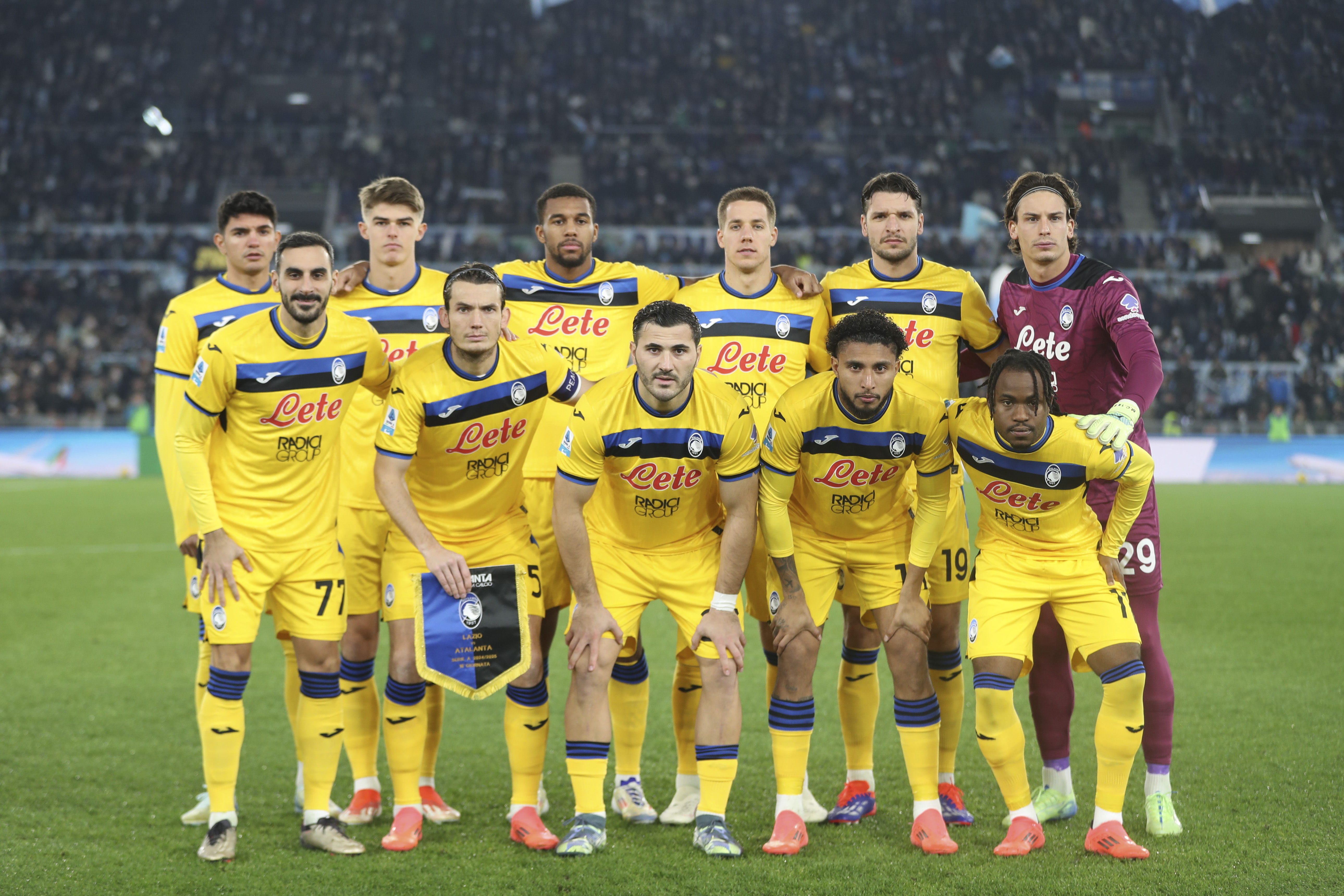 南宫娱乐 -今夜亚特兰大遗憾出局——欧冠节点到来，话题不断，阵容厚度经受考验(欧冠曼联亚特兰大全场)